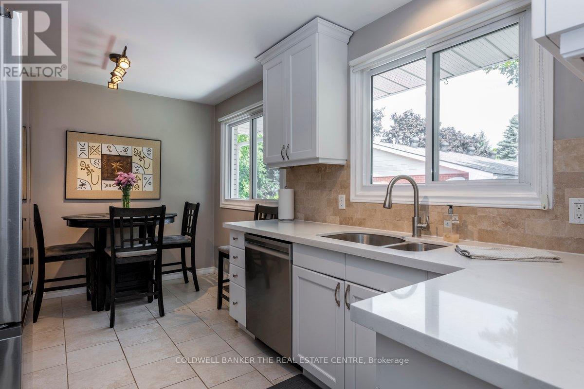 Photo 35 of 204 Park Street, Orillia ON
