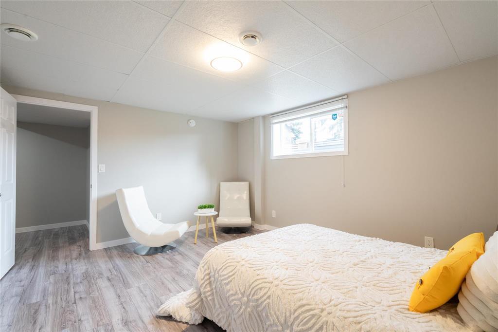 Photo 11 of 840 Lindenwood Drive W, Winnipeg MB