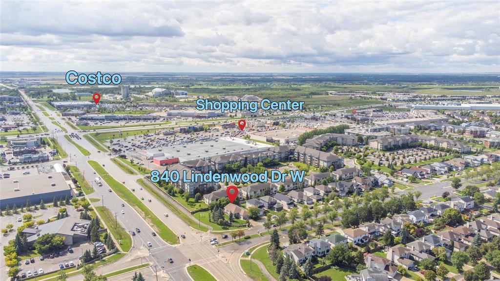 Photo 3 of 840 Lindenwood Drive W, Winnipeg MB