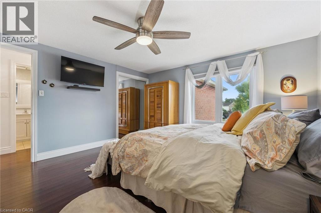 Photo 22 of 41 Yorkville Drive, Courtice ON