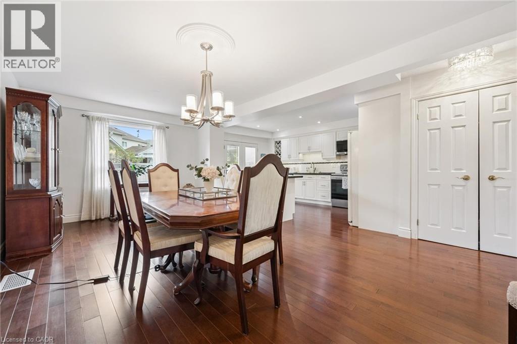 Photo 9 of 41 Yorkville Drive, Courtice ON