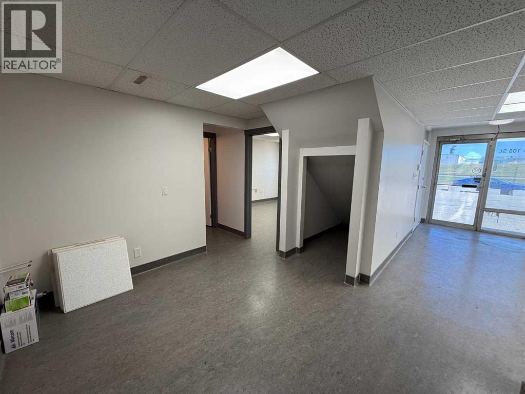 Photo 18 of 9036 108 Street, Grande Prairie AB