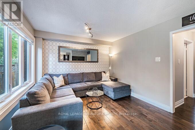 Photo 18 of 6874 Lisgar Drive, Mississauga ON