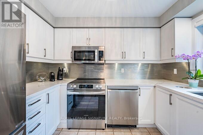 Photo 15 of 6874 Lisgar Drive, Mississauga ON