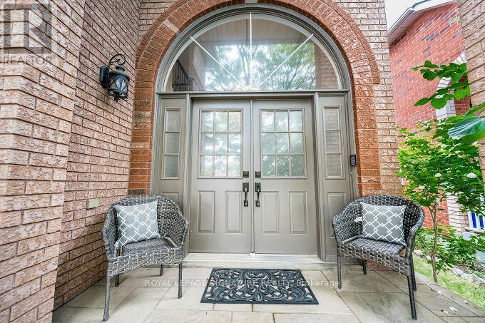 Photo 3 of 6874 Lisgar Drive, Mississauga ON