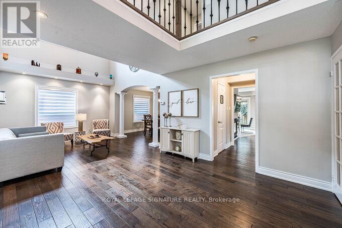 Photo 6 of 6874 Lisgar Drive, Mississauga ON