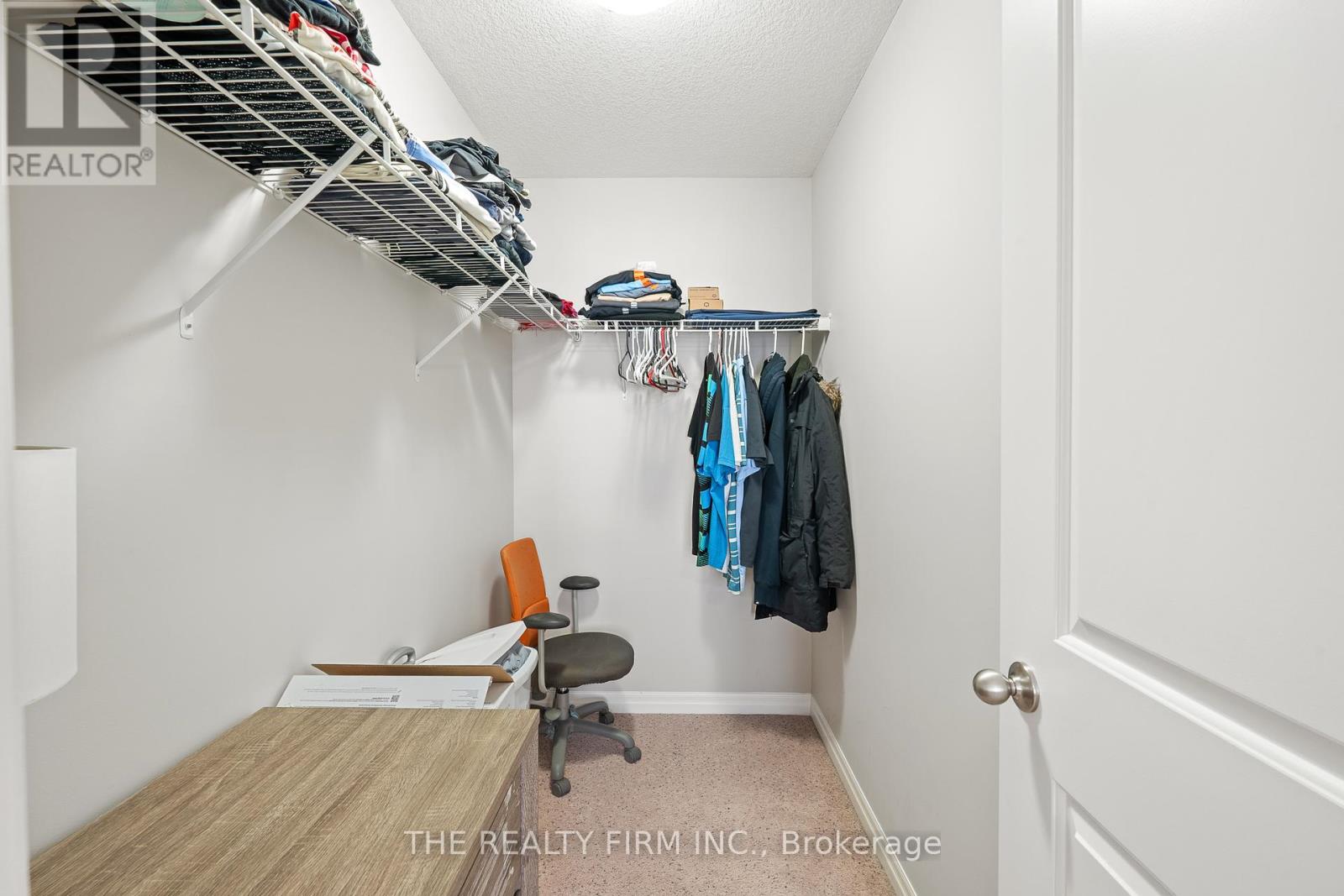 Photo 22 of 49 112 North Centre Road, London North ON