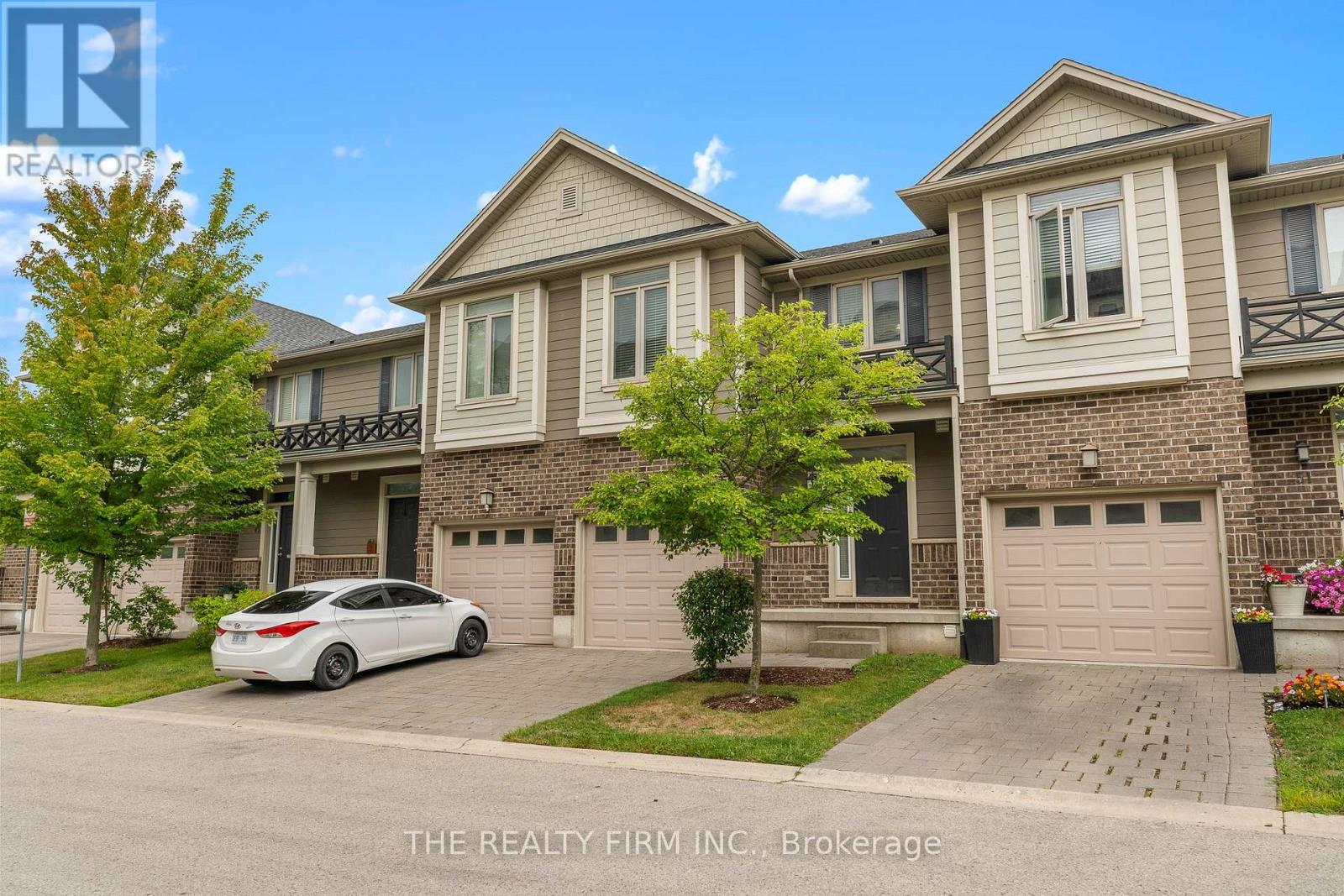 Photo 38 of 49 112 North Centre Road, London North ON