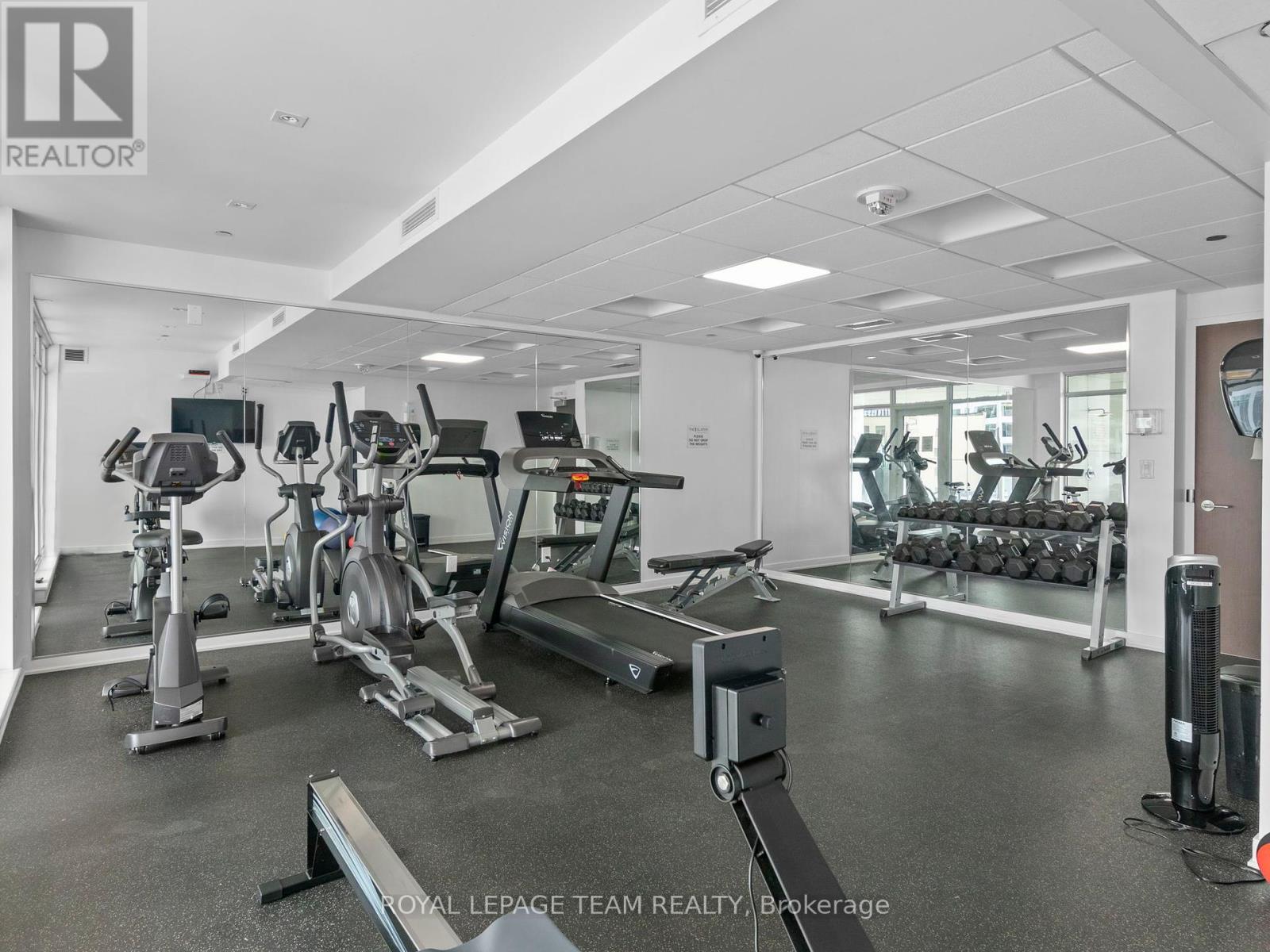 Photo 16 of 2017 199 Slater Street, Ottawa ON