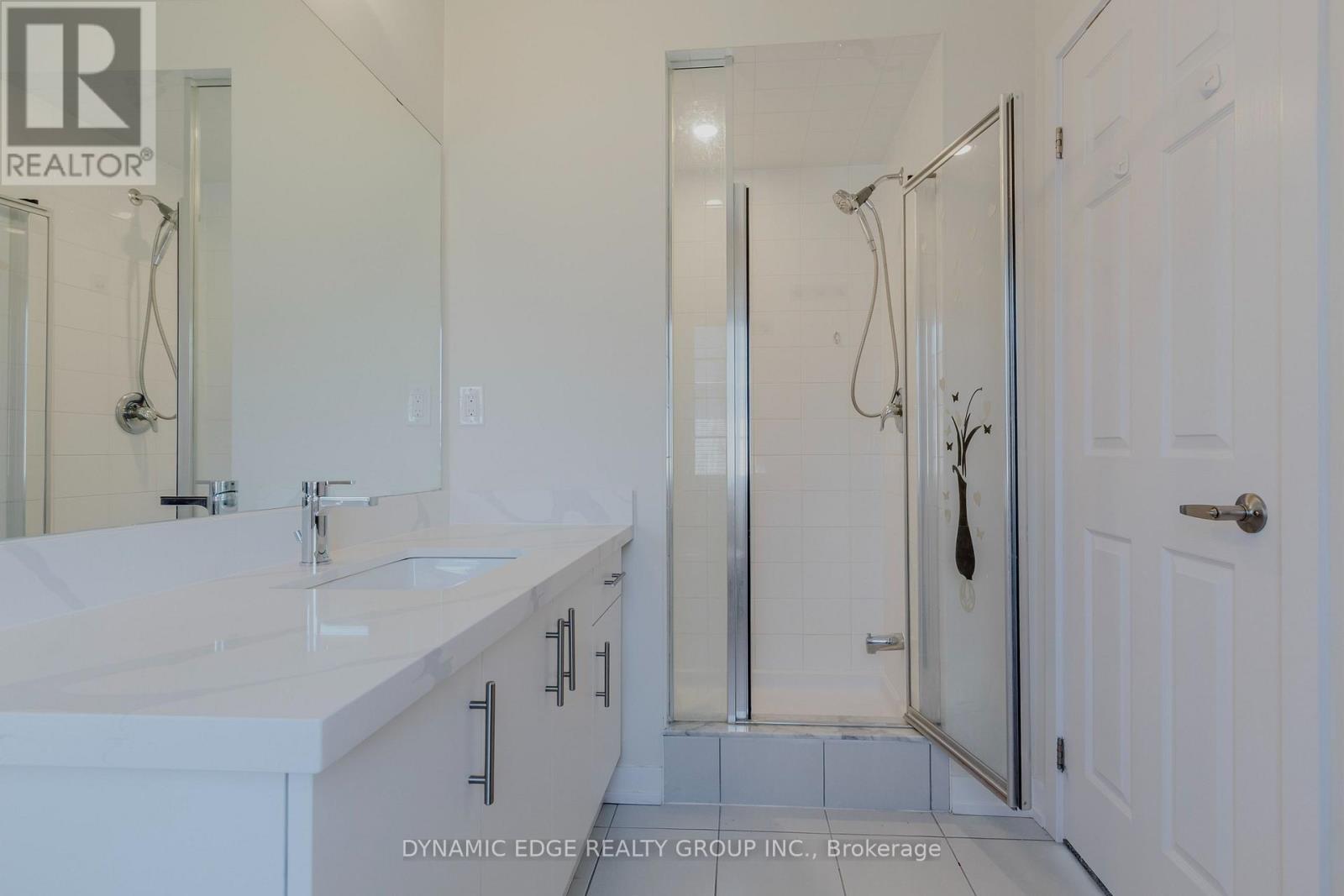 Photo 29 of 29 Lavender Road, Thorold ON