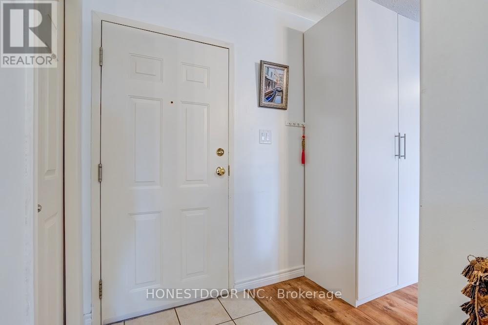 Photo 10 of 204 111 Grey Street, Brant ON