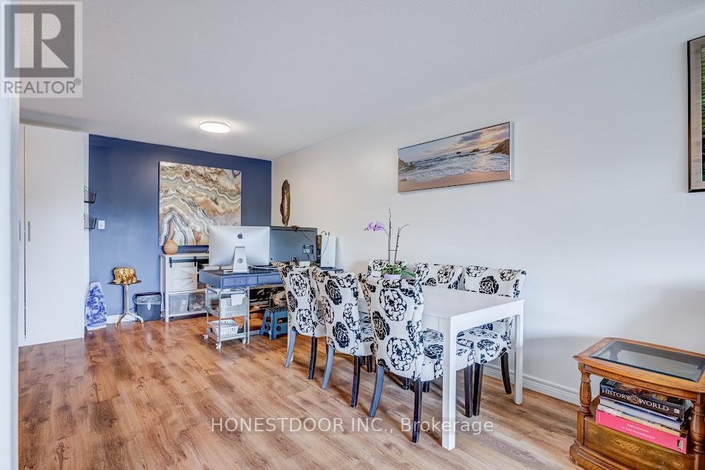 Photo 19 of 204 111 Grey Street, Brant ON
