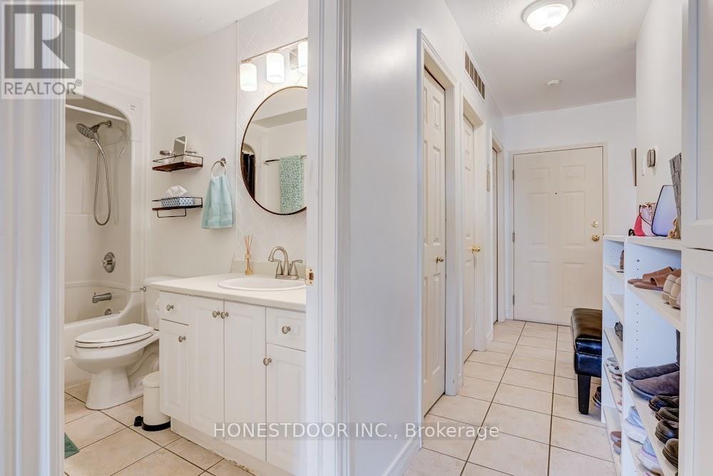 Photo 28 of 204 111 Grey Street, Brant ON