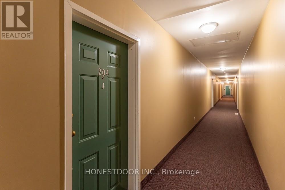 Photo 9 of 204 111 Grey Street, Brant ON