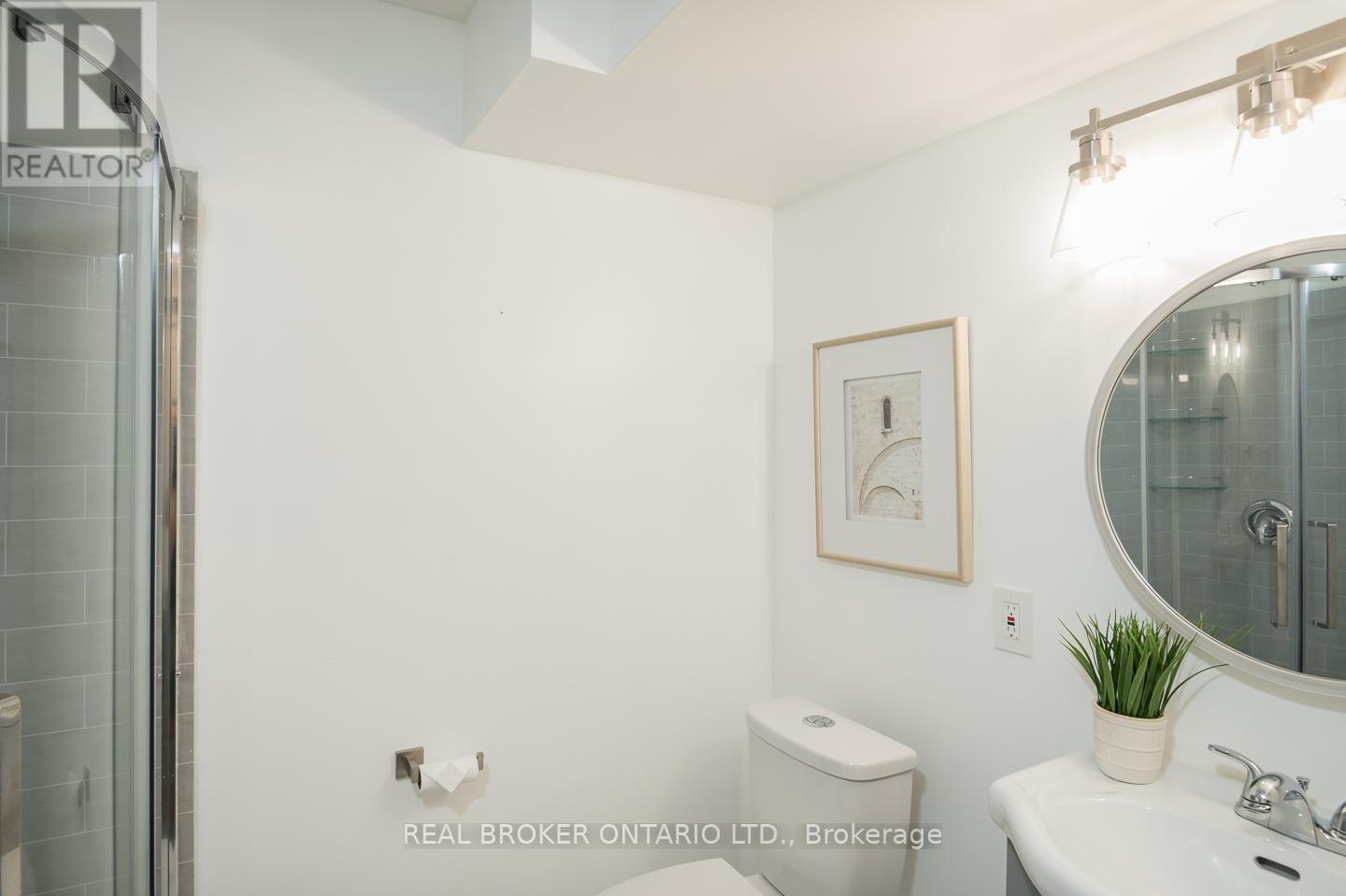 Photo 36 of 28 90 Raymond Road, Hamilton ON