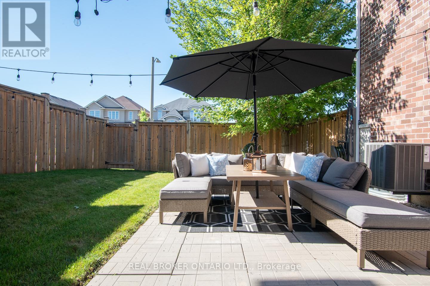 Photo 37 of 28 90 Raymond Road, Hamilton ON