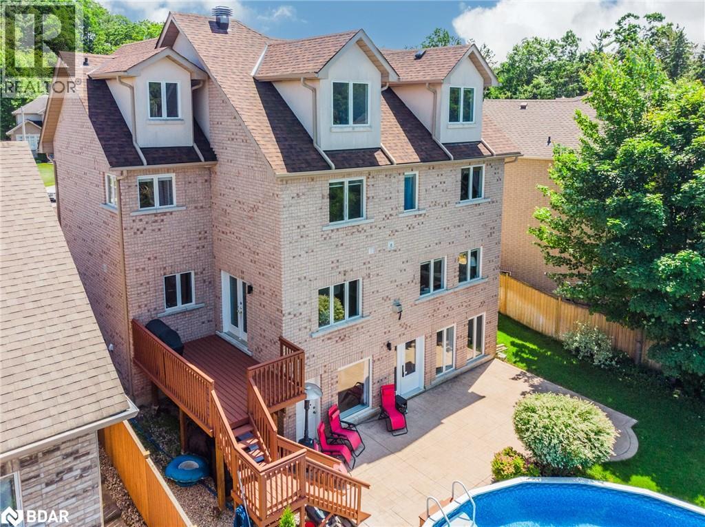 Photo 6 of 36 Stapleton Place, Barrie ON