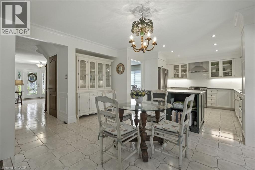 Photo 6 of 391 Kerman Avenue, Grimsby ON