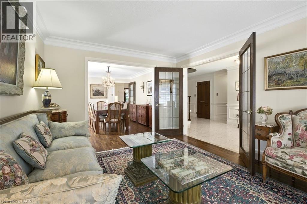 Photo 15 of 391 Kerman Avenue, Grimsby ON