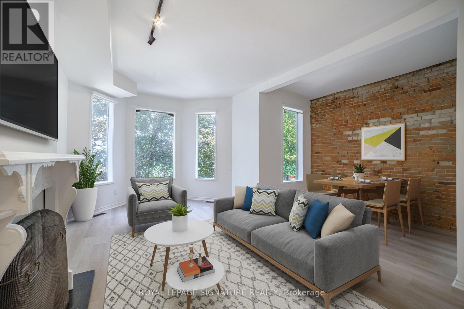 Photo 7 of 2nd 103 Gloucester Street, Toronto ON