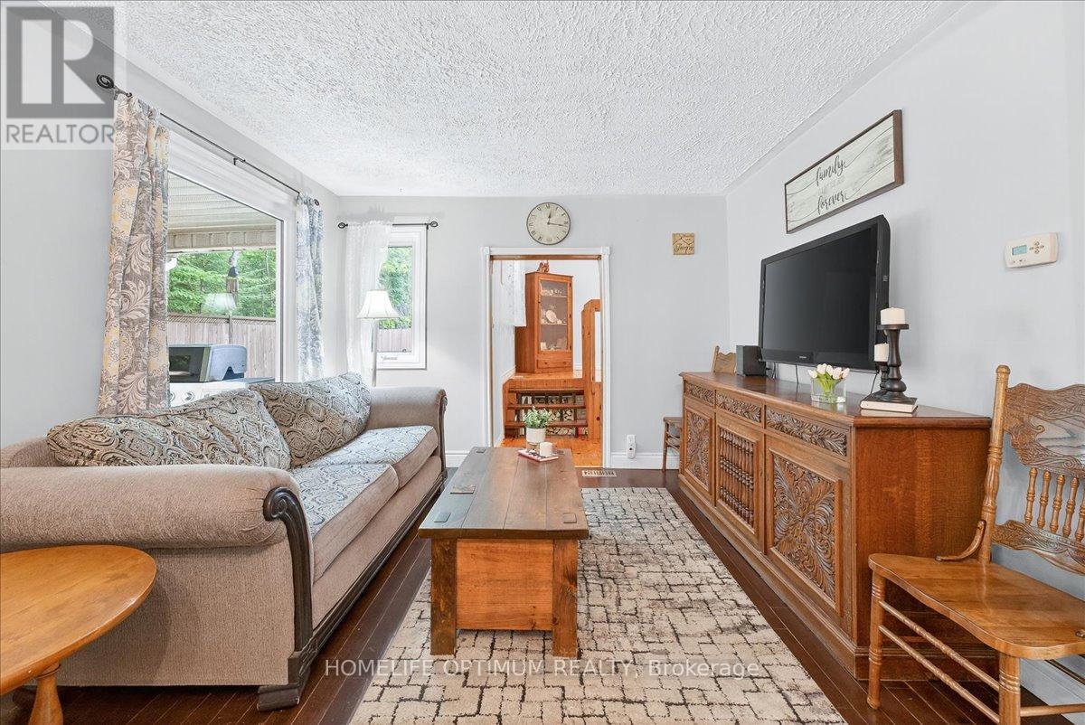 Photo 22 of 788 Muskoka Rd 3 Road N, Huntsville ON
