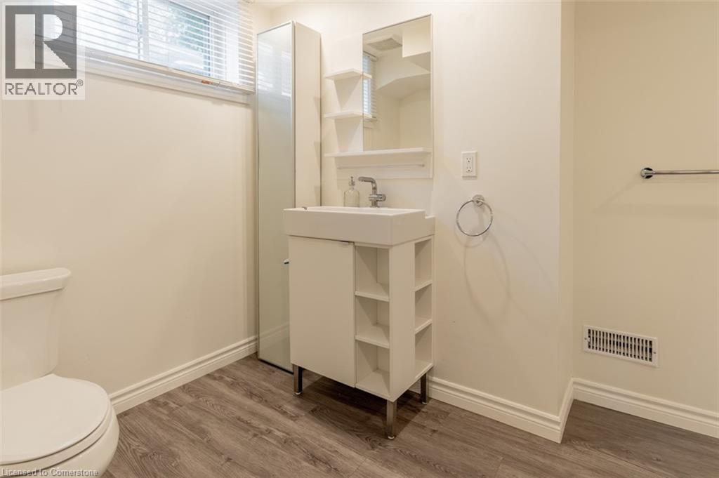 Photo 21 of 182 Metcalfe Street, Guelph ON