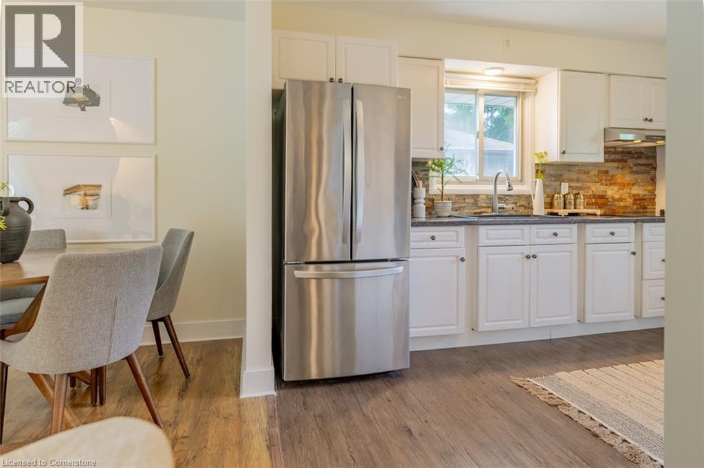 Photo 8 of 182 Metcalfe Street, Guelph ON