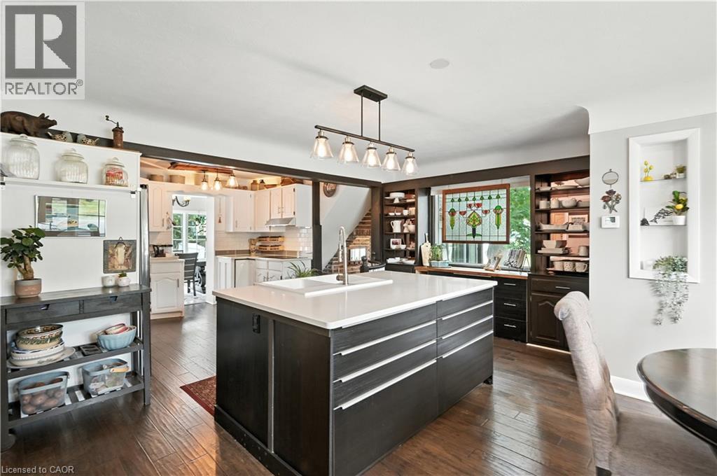 Photo 39 of 30 Elgin Street, Waterdown ON
