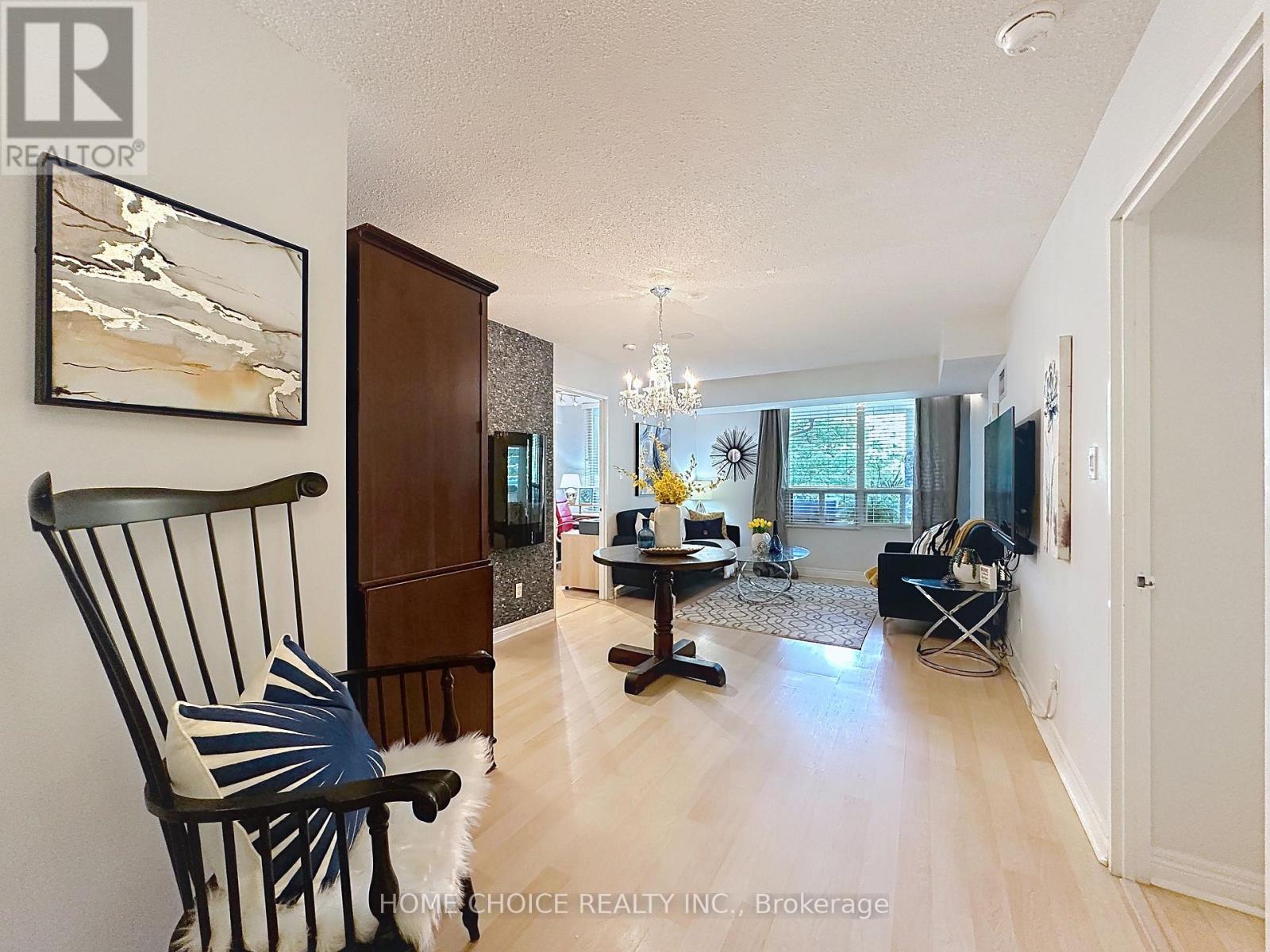 Photo 3 of 215 28 Empress Avenue, Toronto ON