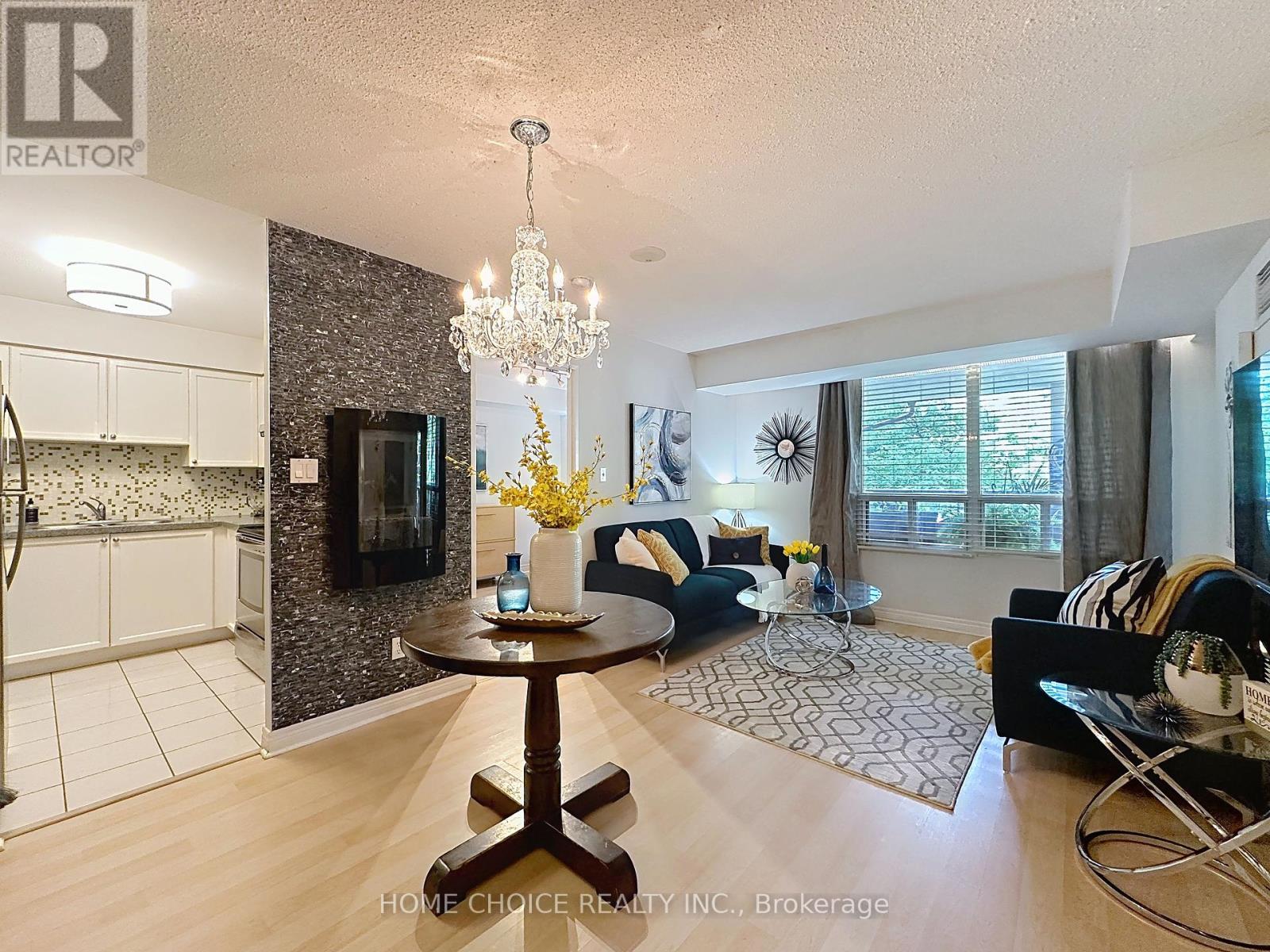 Photo 8 of 215 28 Empress Avenue, Toronto ON