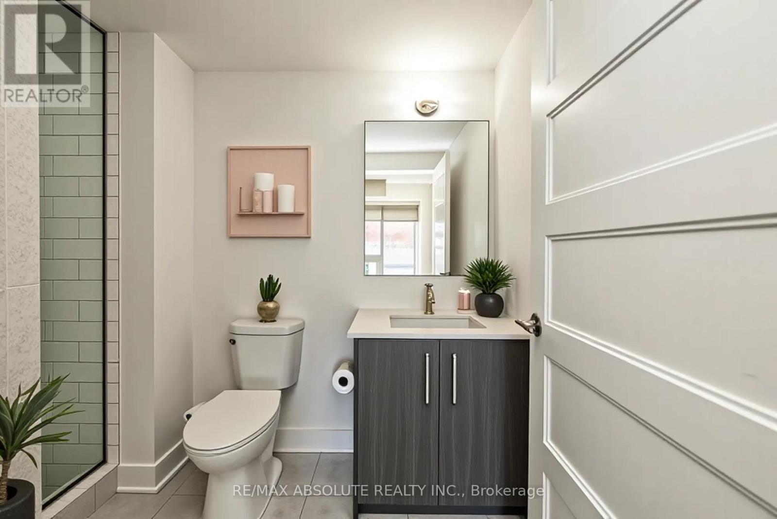 Photo 23 of 209 411 Mackay Street, Ottawa ON