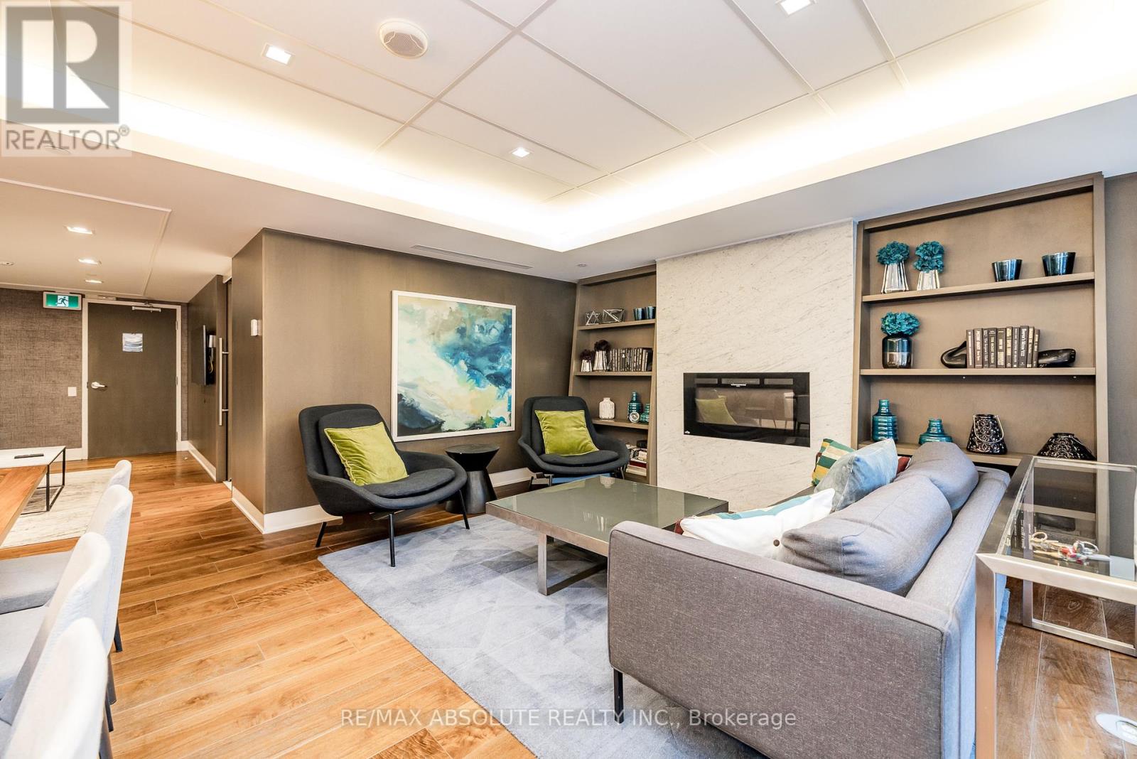 Photo 17 of 209 411 Mackay Street, Ottawa ON