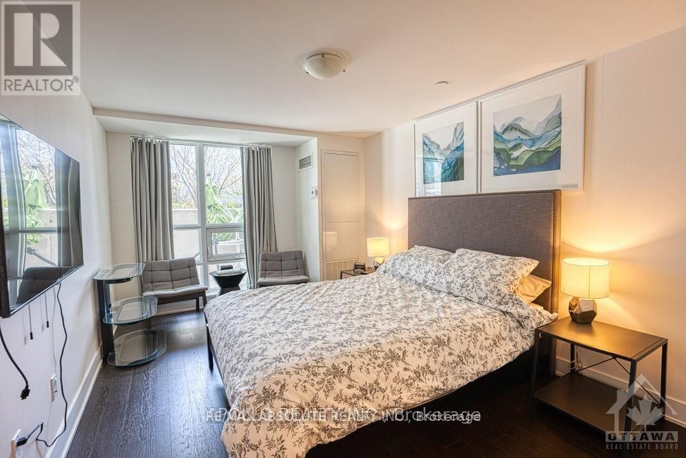 Photo 16 of 209 411 Mackay Street, Ottawa ON