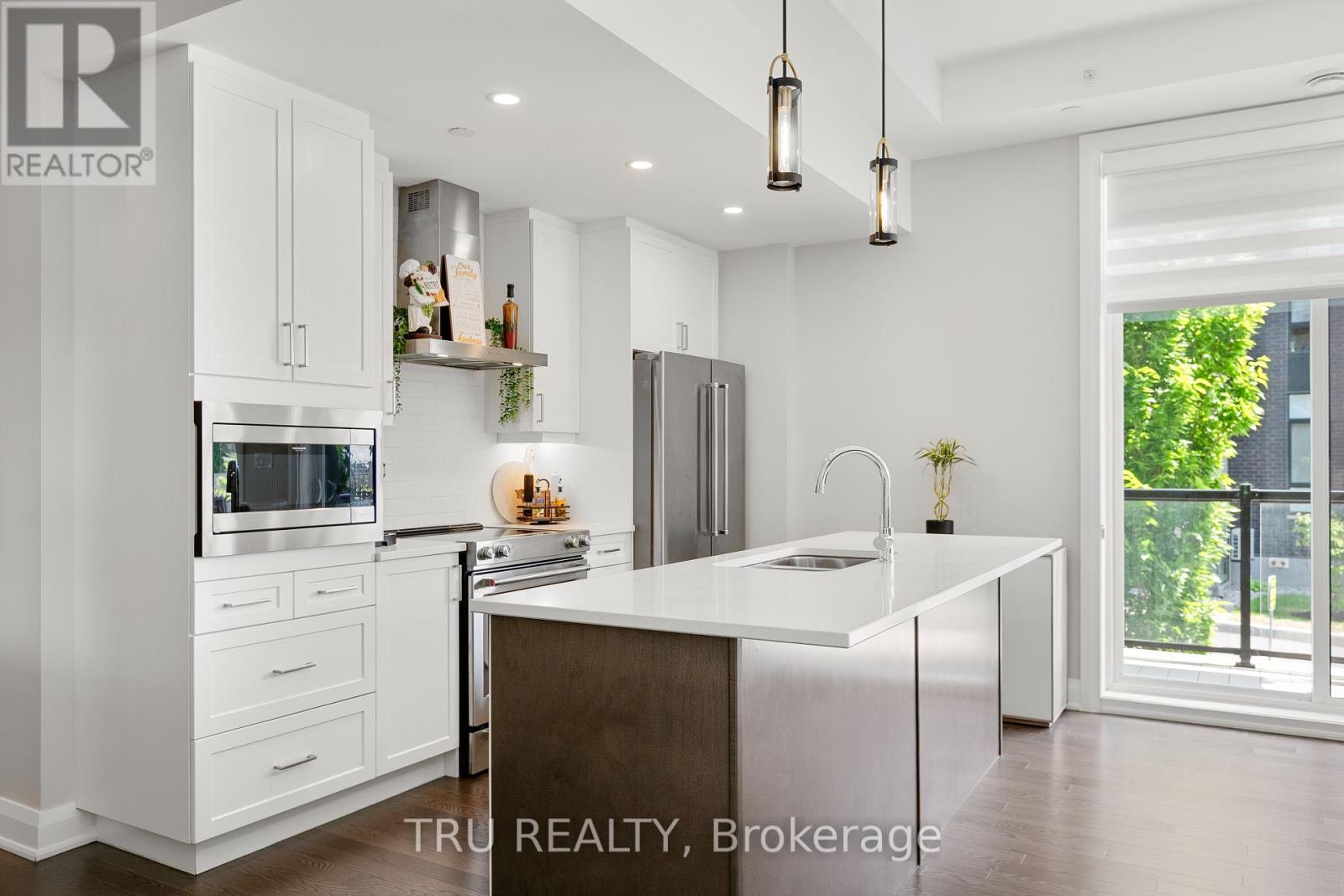 Photo 21 of 102 100 Cortile Private N, Ottawa ON