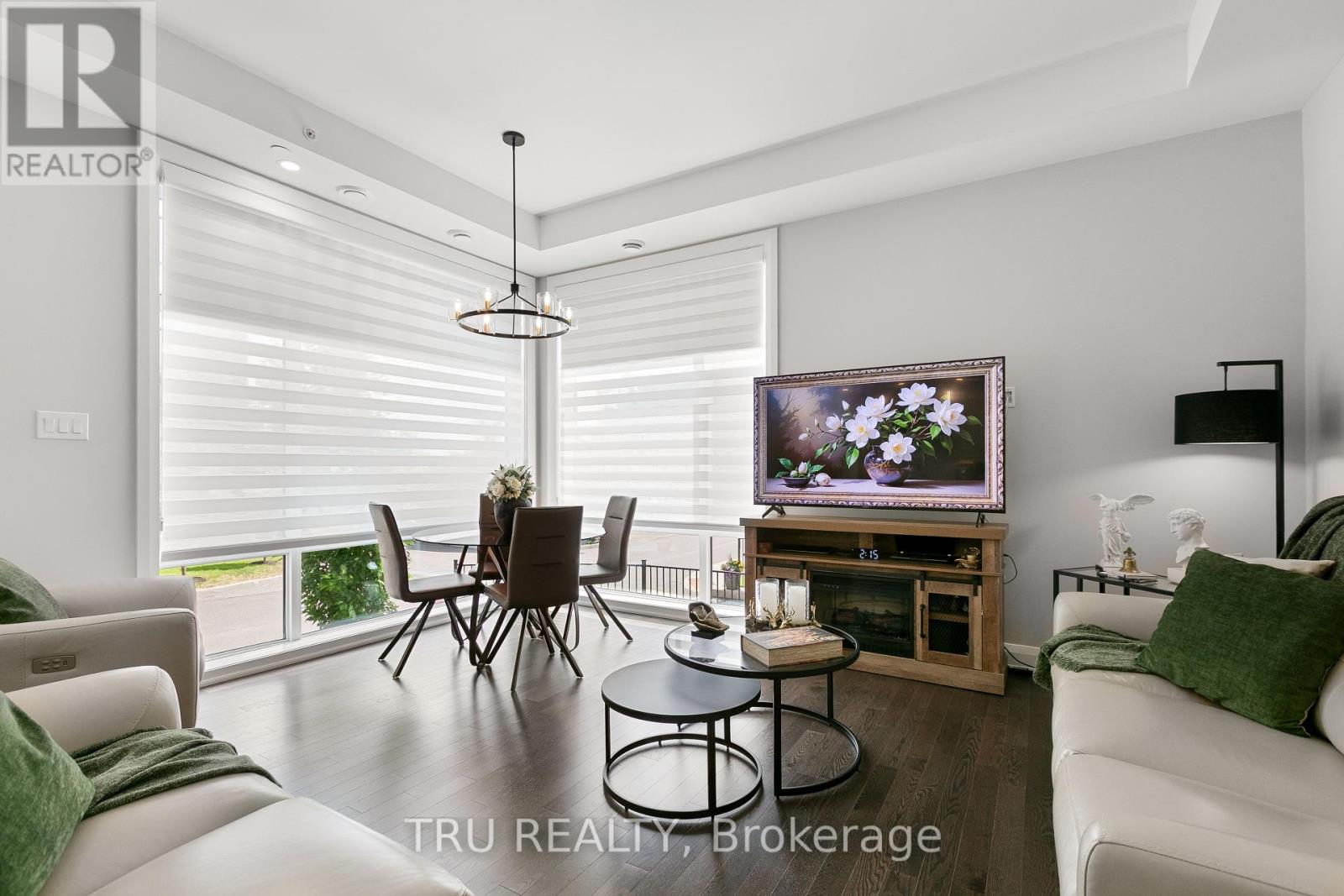 Photo 26 of 102 100 Cortile Private N, Ottawa ON