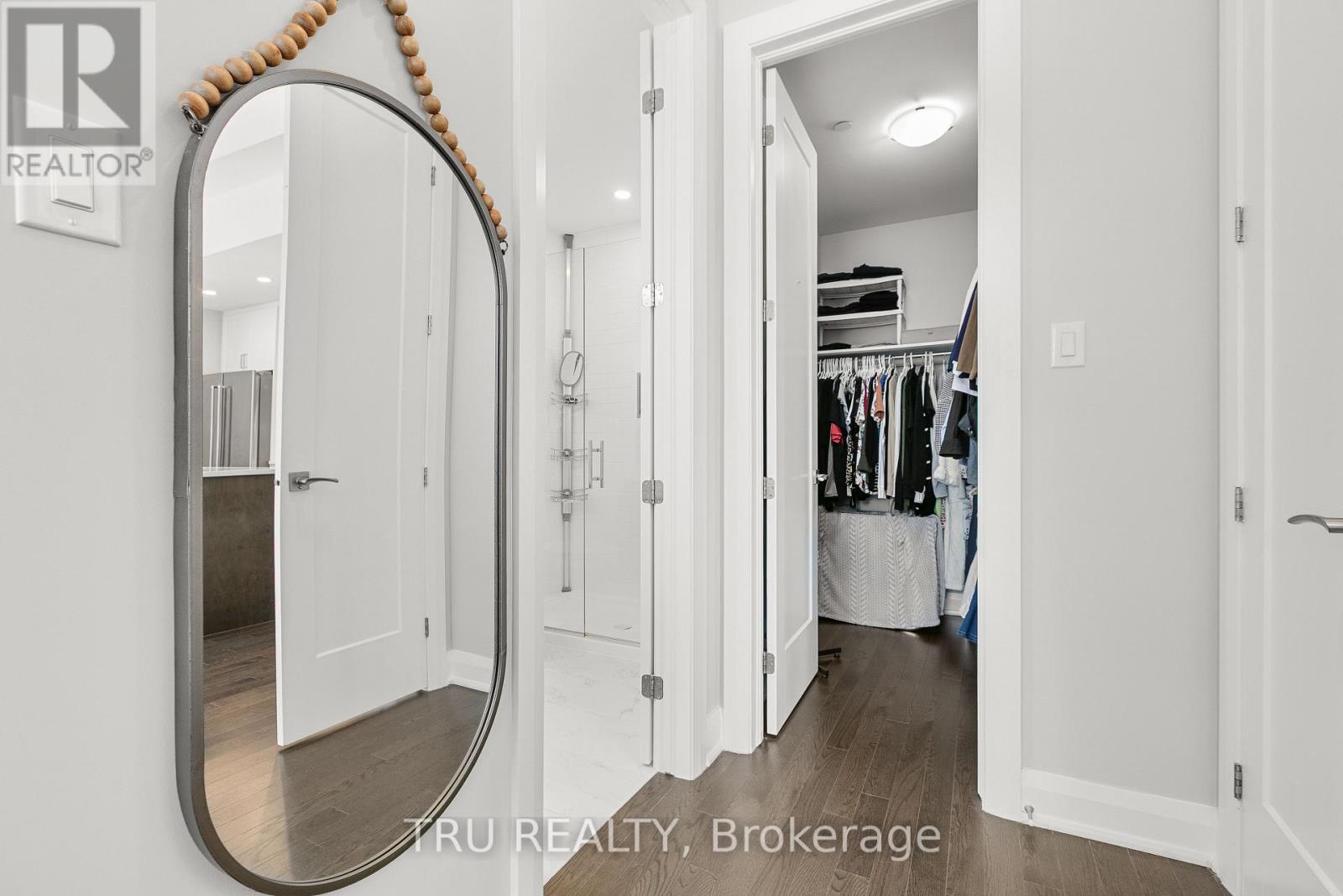 Photo 39 of 102 100 Cortile Private N, Ottawa ON