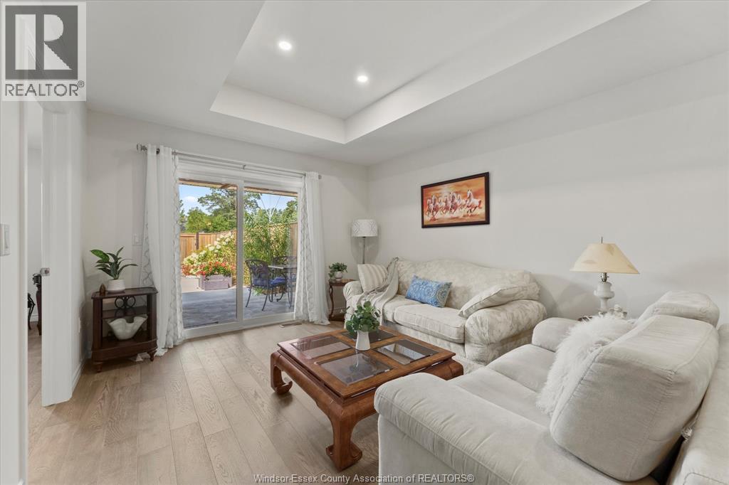 Photo 13 of 117 Arthur Street North, Harrow ON
