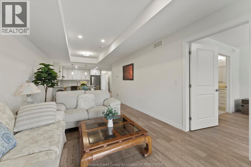 Photo 15 of 117 Arthur Street North, Harrow ON