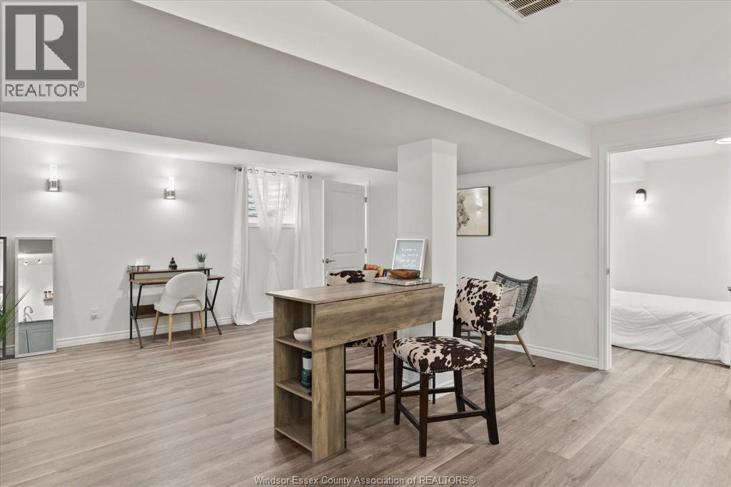 Photo 30 of 117 Arthur Street North, Harrow ON