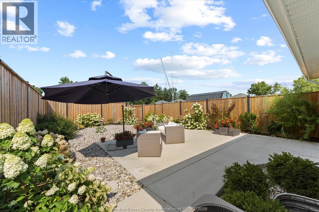 Photo 36 of 117 Arthur Street North, Harrow ON