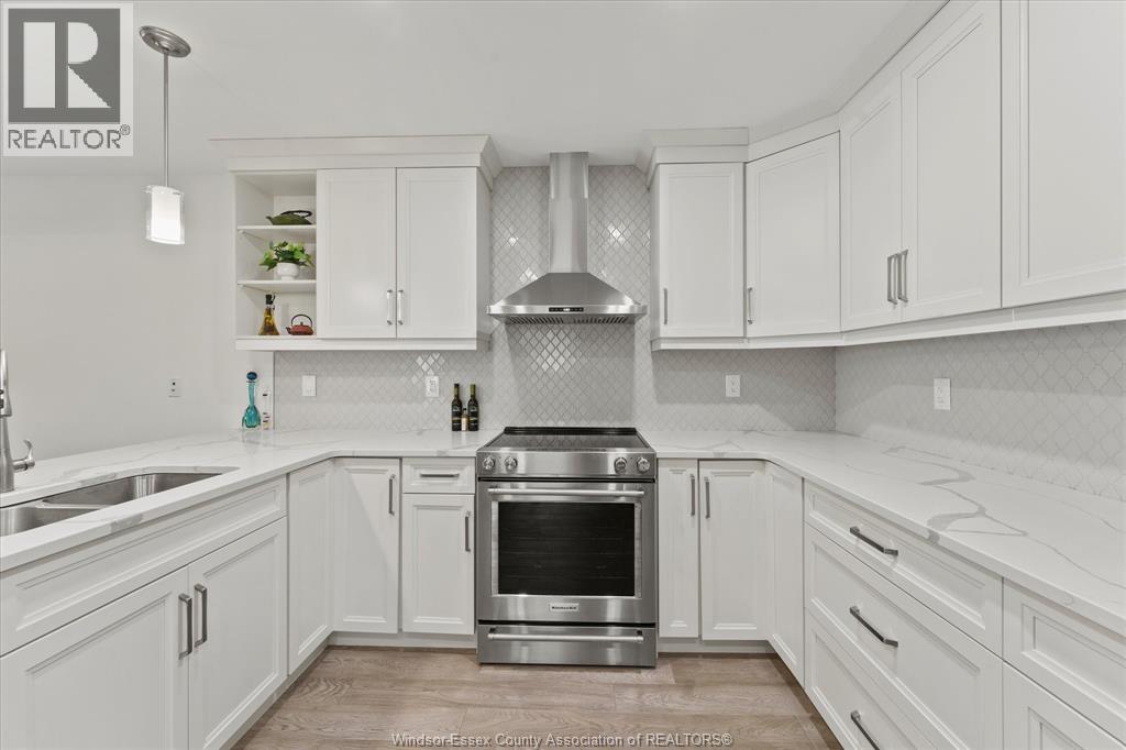 Photo 7 of 117 Arthur Street North, Harrow ON