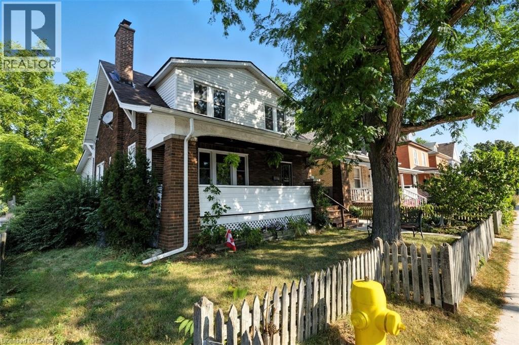 Photo 2 of 456 Waterloo Street S, Cambridge ON