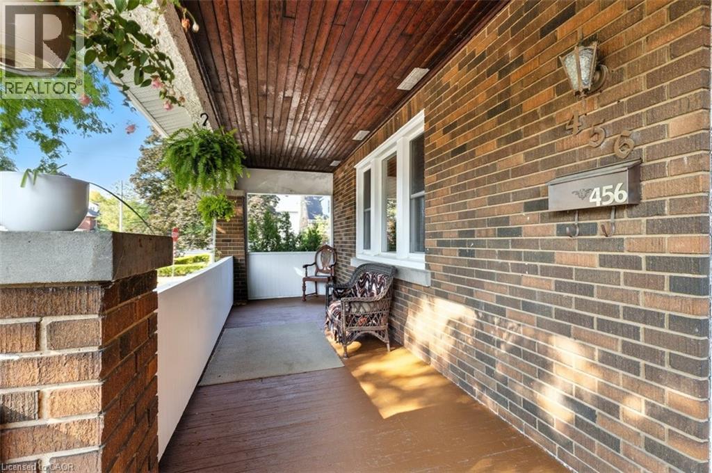 Photo 3 of 456 Waterloo Street S, Cambridge ON
