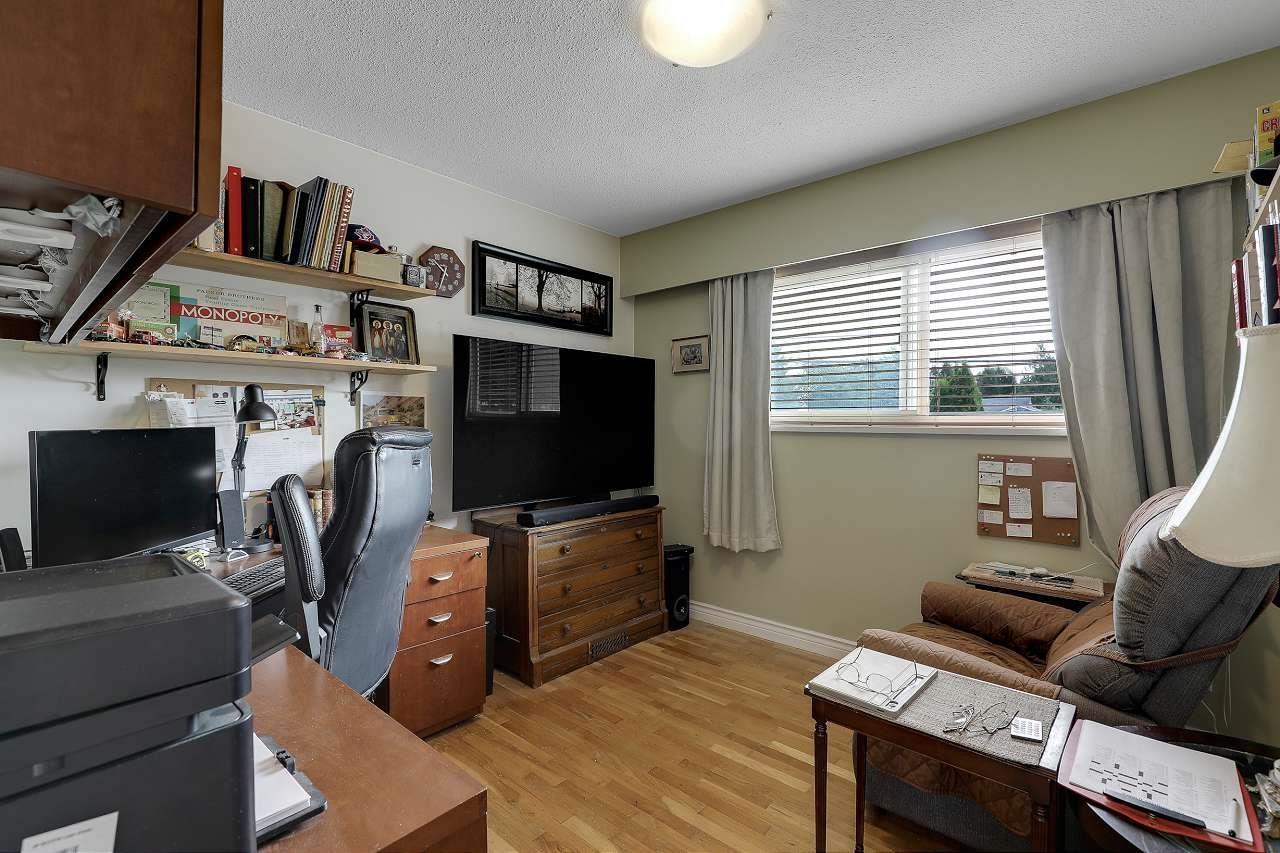 Photo 18 of 10941 152nd Street, Surrey BC