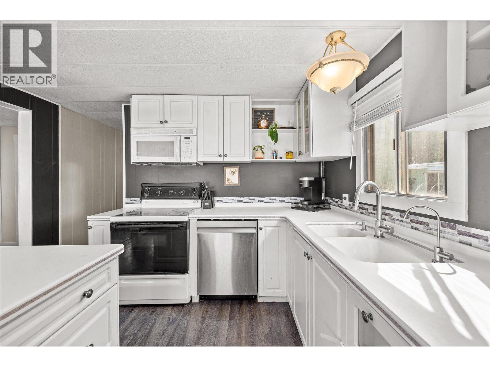 30 1925 Baron Road, Kelowna