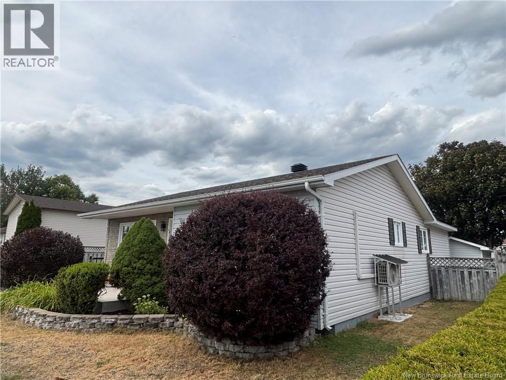 Photo 6 of 846 Rue St Pierre, Beresford NB