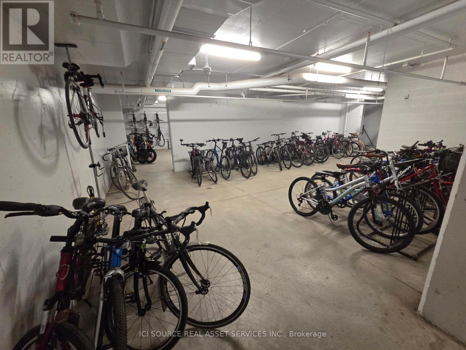 Photo 18 of 508 320 Miwate Private, Ottawa ON