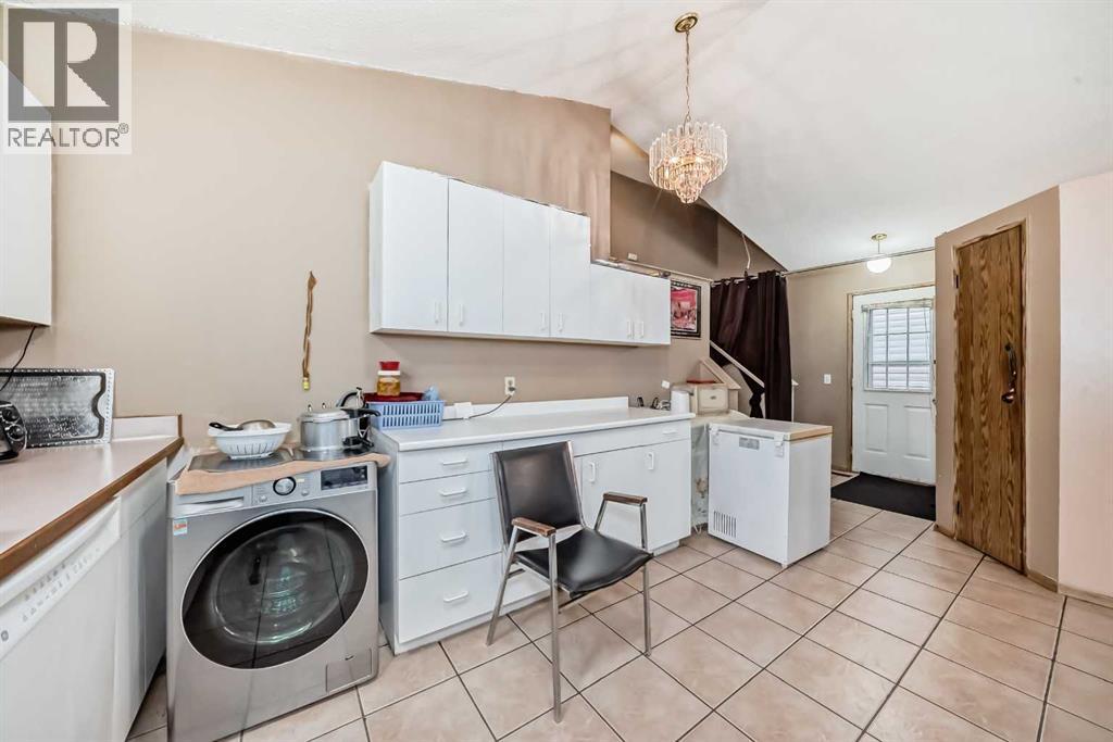 Single Family House 4 Level for Sale in  Martinwood Road NE Martindale Calgary 