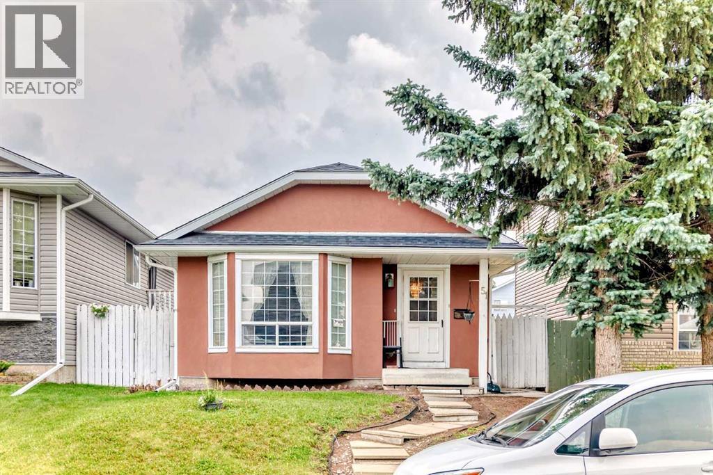 51 Martinwood Road NE, Calgary, Alberta