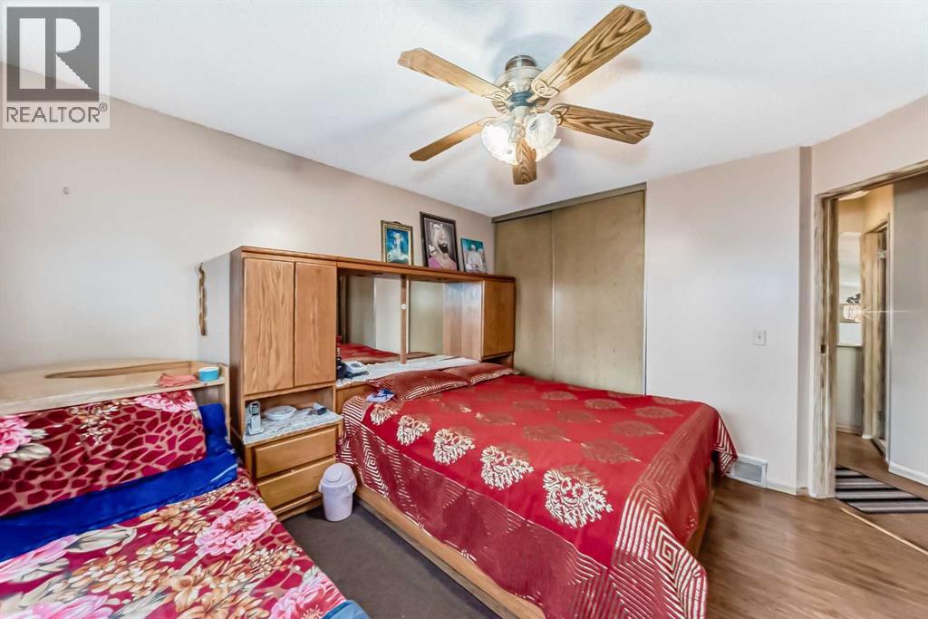 Single Family House 4 Level for Sale in  Martinwood Road NE Martindale Calgary 